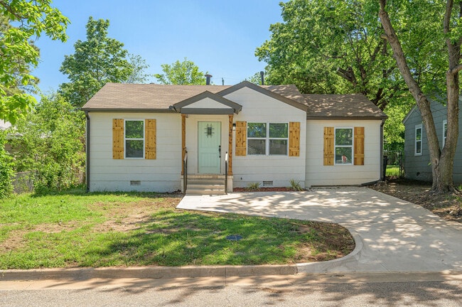 Building Photo - 1228 NW 99th St