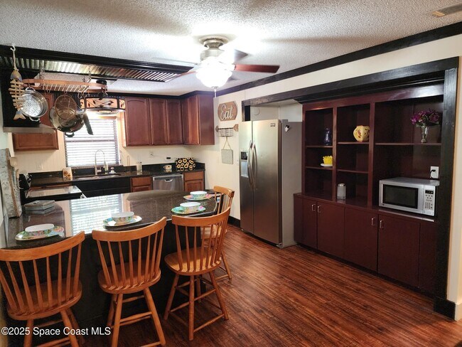 Photo - 44 Bonaventure Dr