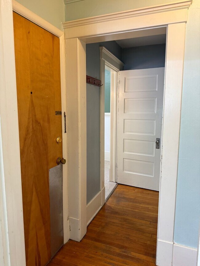 Photo - 914 Vaughn St Unit #2