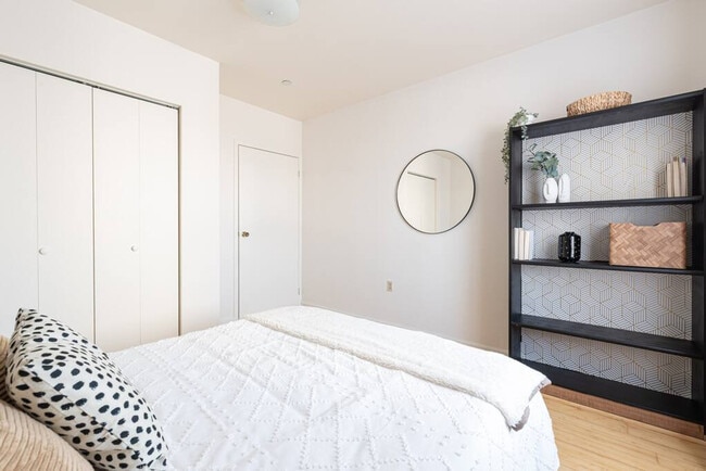 Photo - 115 E 102nd St Unidad ID1013672P