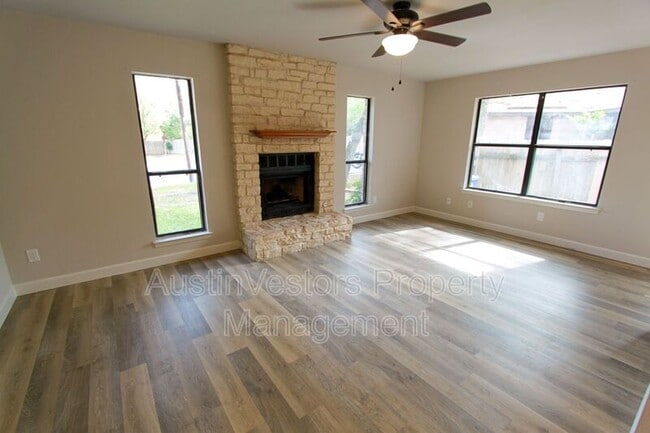Photo - 6505 Columbia Oaks Ct