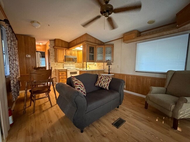 Photo - Thonotosassa 1 bed/ 1 bath