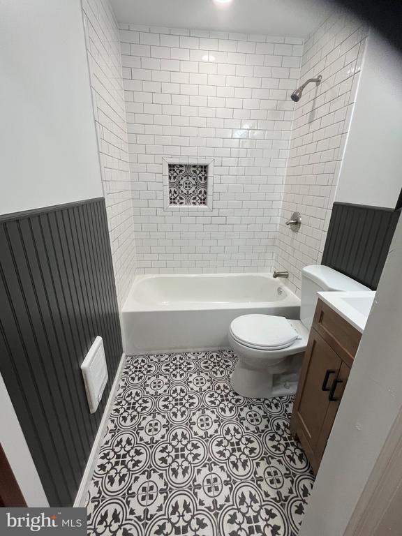 Photo - 5320 Kershaw St