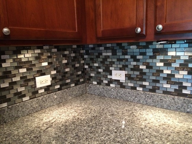 Building Photo - 405 S Creekside Dr Unit 204