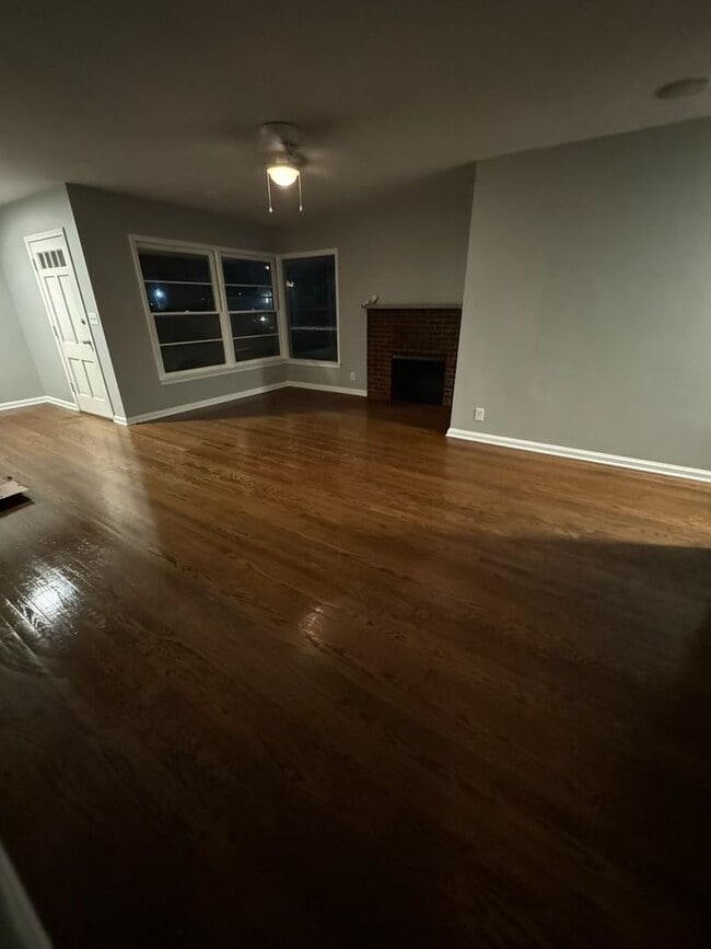 Photo - 2 bedroom/1 bathroom