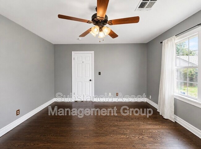 2120 NW 26th St