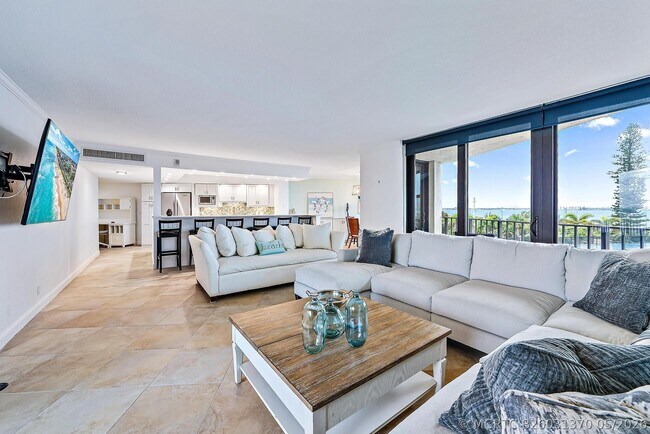 5420 N Ocean Dr Unit 305