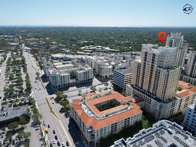 Building Photo - 7350 SW 89th St Unit 1701S Rental