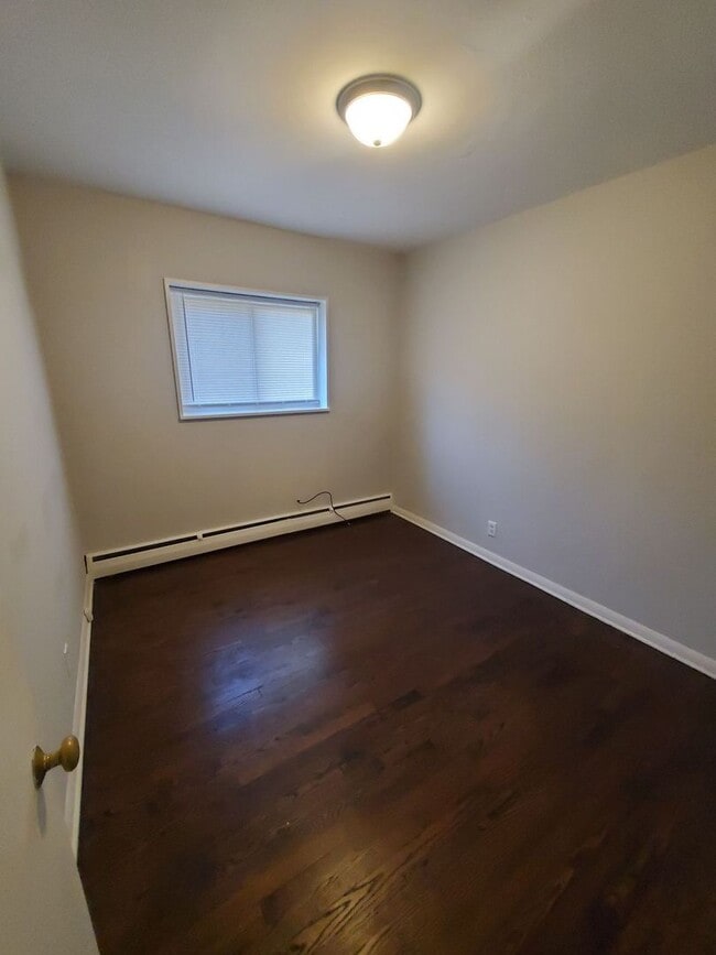 Photo - 3140 S Kinnickinnic Ave Unit 1