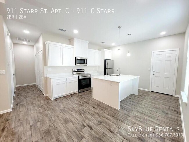 Building Photo - 911 Starr St Unit 911-C Starr Rental