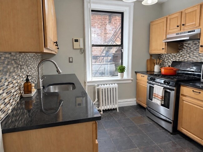 321 79th St Unit 19