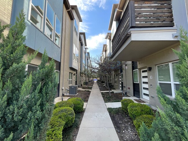 Photo - Modern living in trending East Dallas at METRO AT LIVE OAK!