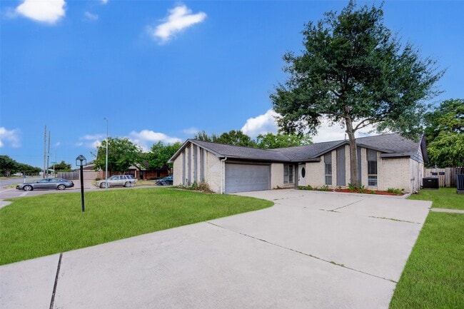 Photo - 16603 Kieth Harrow Blvd