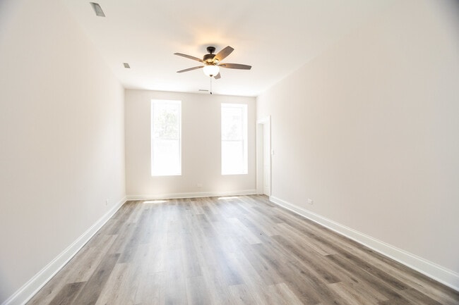 Photo - 2248 W 21st St Unit 1R