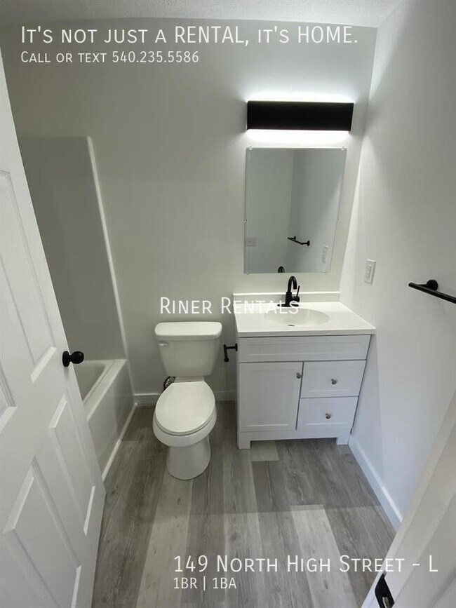 Photo - 149 N High St Apartment Unit L