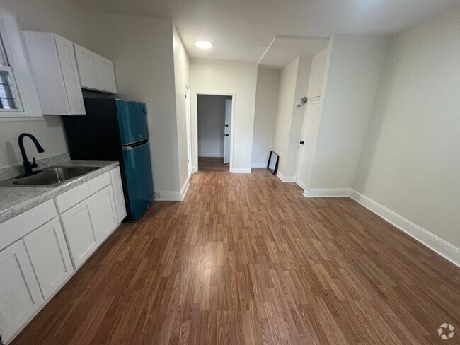 Building Photo - 28 Malta St Rental