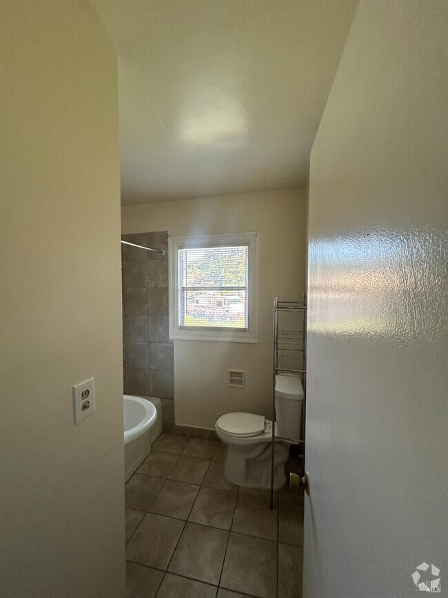Building Photo - 900 Mare Island Way Unit 916 Rental