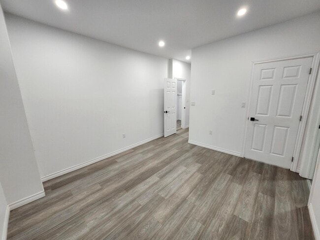 Photo - 97 Carleton St Unité 1