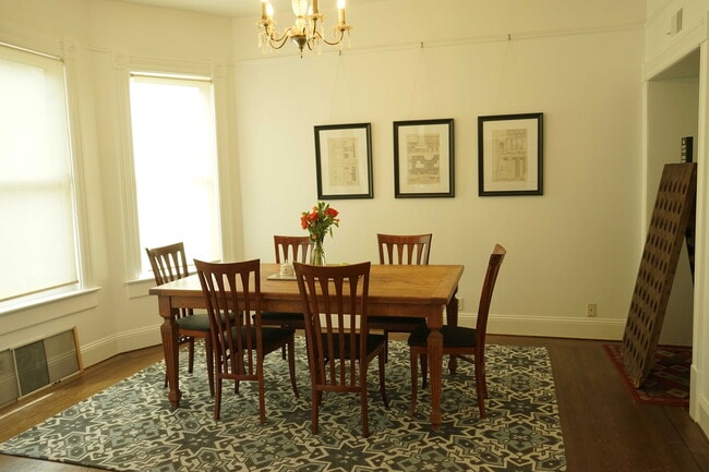 Photo - 1139 De Haro St