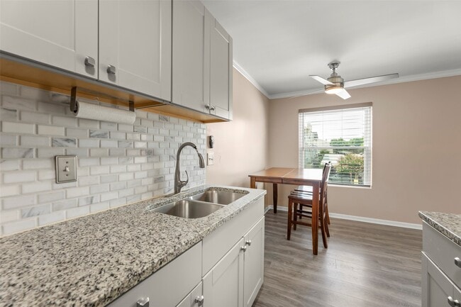 Building Photo - 2750 Holly Hall St Unit 104