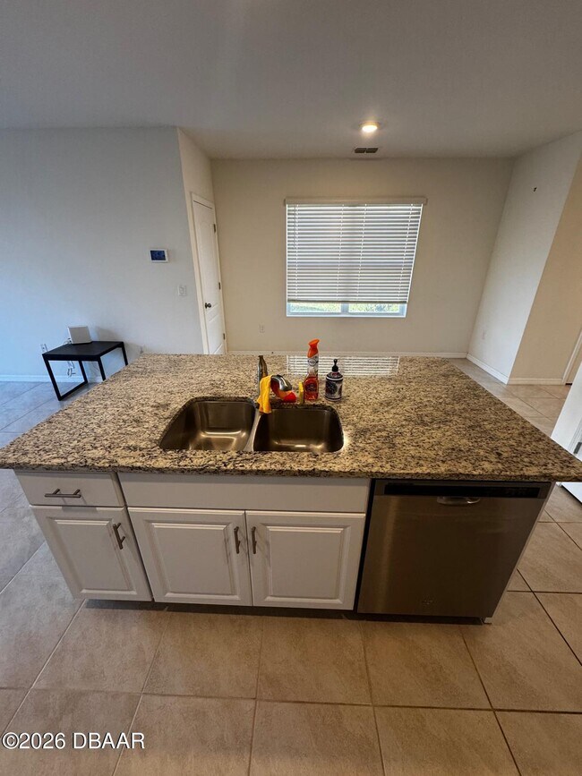 Photo - 20 BELLA LAGO Cir