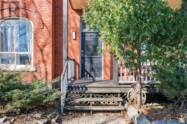 Photo - 190 Bayswater Ave Unité 1