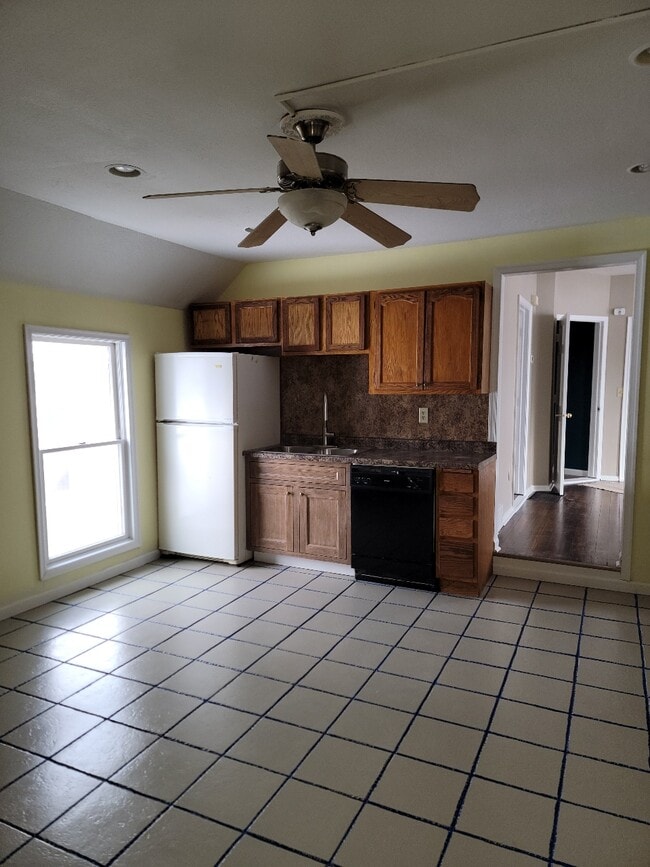 Photo - 1023 N Churchill St Unit 1