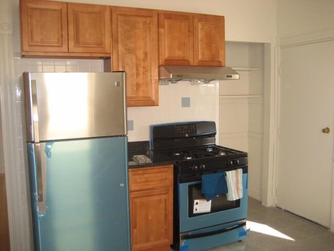 Photo - 190 Highland St Unit 3