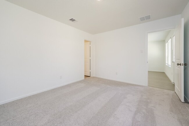 Photo - 1535 Crowson Rdg