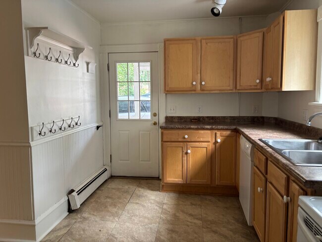 Photo - 384 Saint Paul St Unit 1