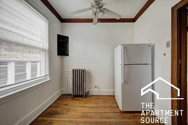 Photo - 4830 W Addison St Unit 2S