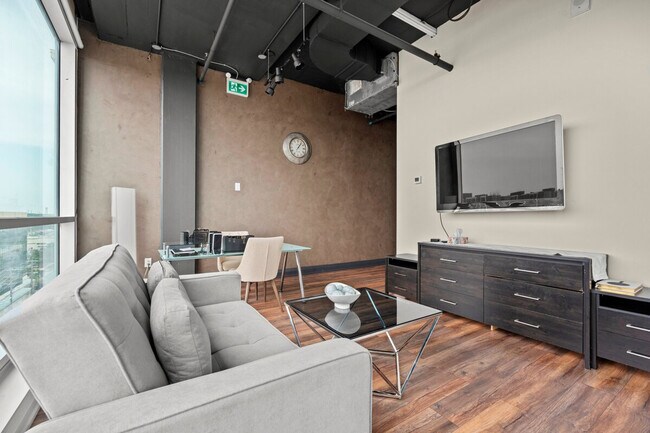 Photo - 1235 Finch Ave W Unit ID1345926P