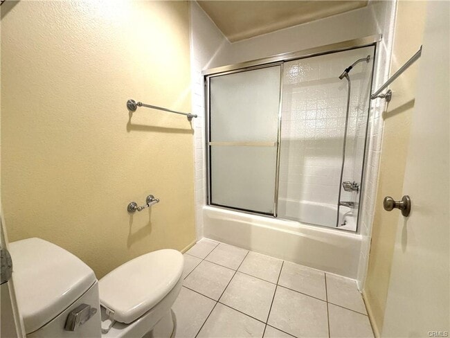 Photo - 10793 Ashton Ave Unidad 11 Rental