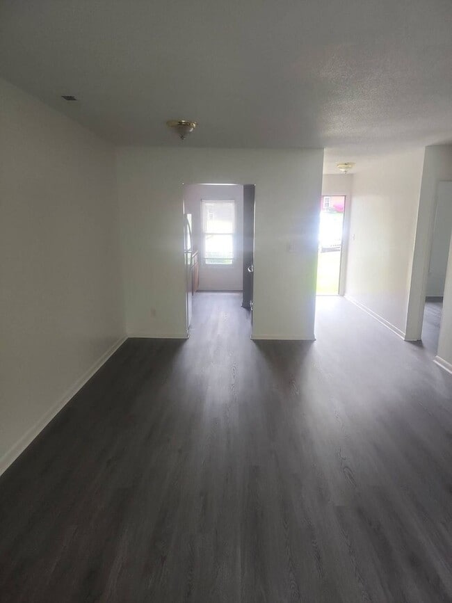 Photo - 2 Bedroom 2 Bathroom Duplex