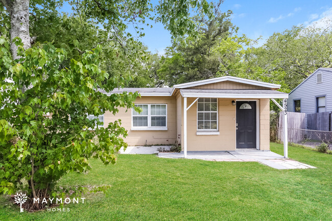Cozy 2 Bedroom Home Near Downtown Jacksonv... - Cozy 2 Bedroom Home Near Downtown Jacksonv...