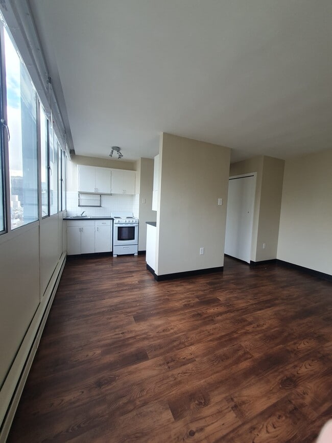 860 Jervis St Unit 1103