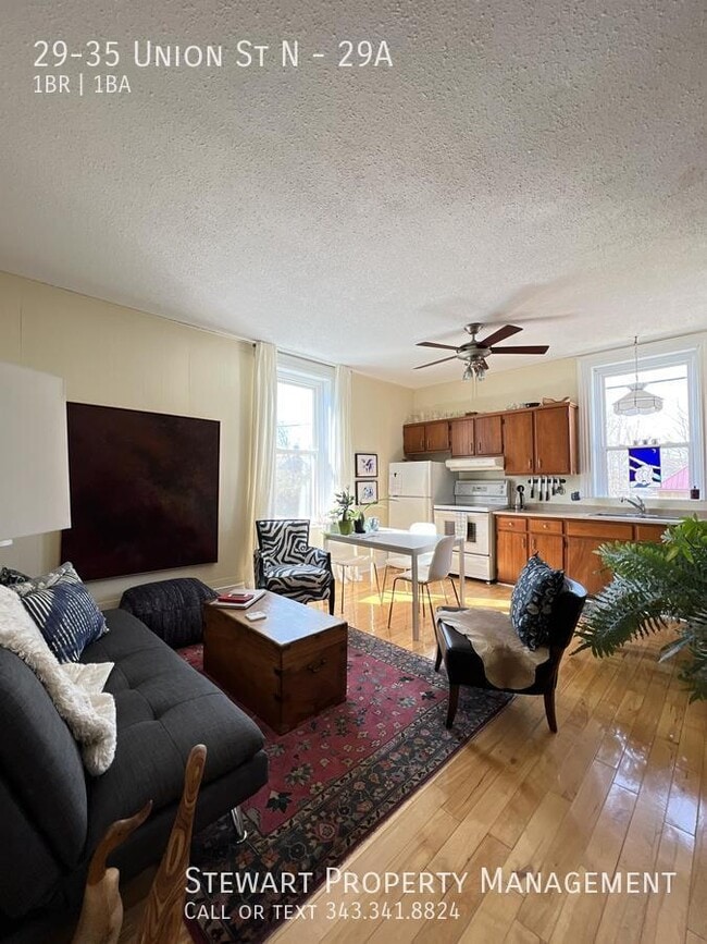 Photo - 35-35 Union St N Unité 29A