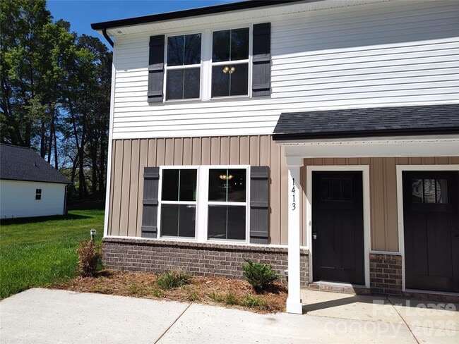 Building Photo - 1413 Arden Ave