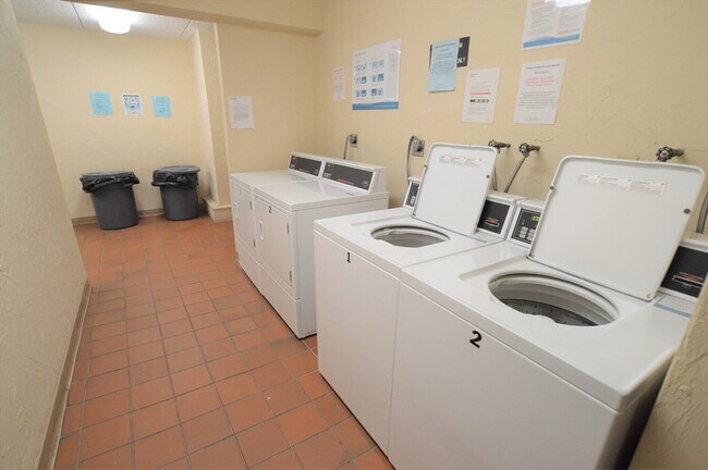 Photo - 179 Green St Unit #408