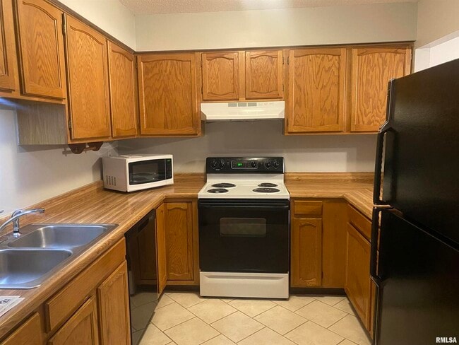 Photo - 3240 Parkwild Dr