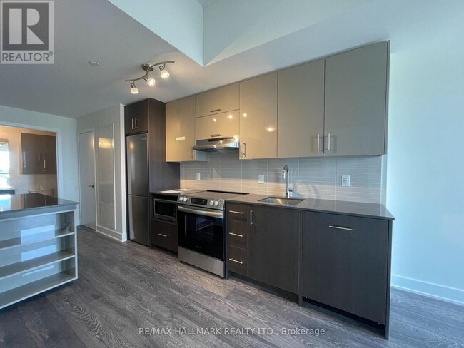 Photo - 188 Fairview Mall Dr Unit 526