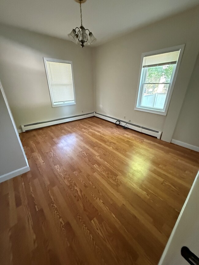 79 Frank Ave Unit A