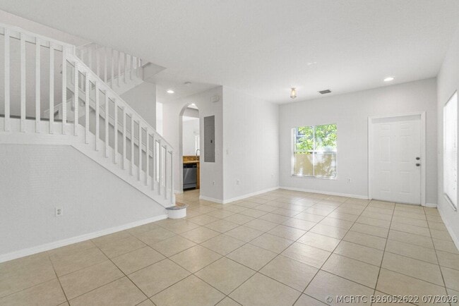 406 Lake Monterey Cir