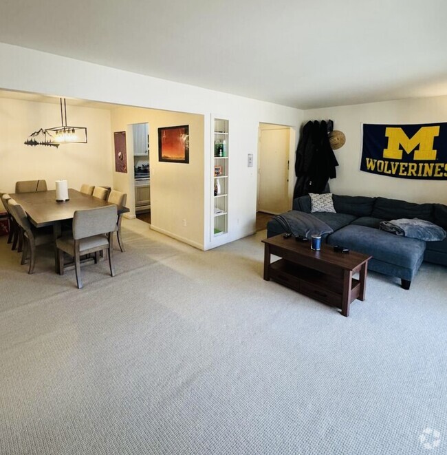 Building Photo - 1233 Island Dr Unit 201 Rental