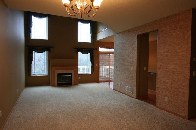 Building Photo - 15819 porchlight ln Rental