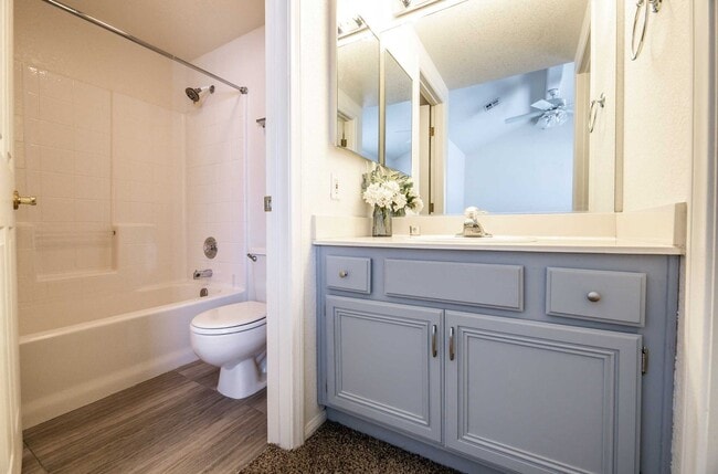 Photo - Cute FURNISHED 2 Bedroom Condo FOR RENT!