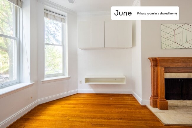 Photo - Room in Shared 3 bed/1 bath home Unidad A