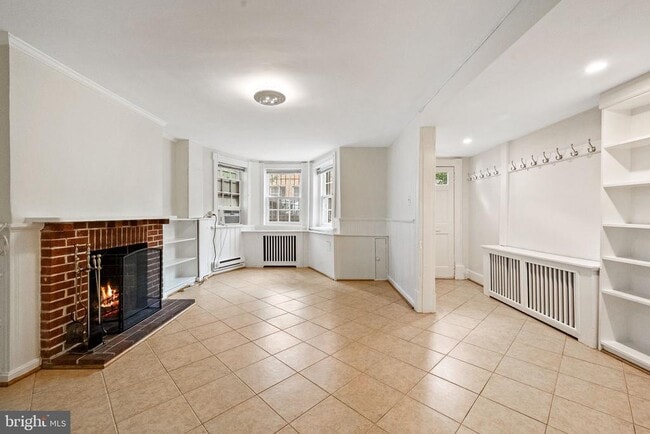 Photo - 1530 34th St NW