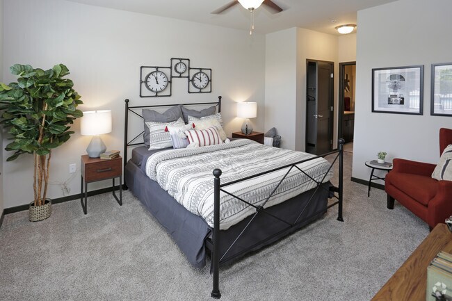 1BR, 1BA, Model - 802 SF