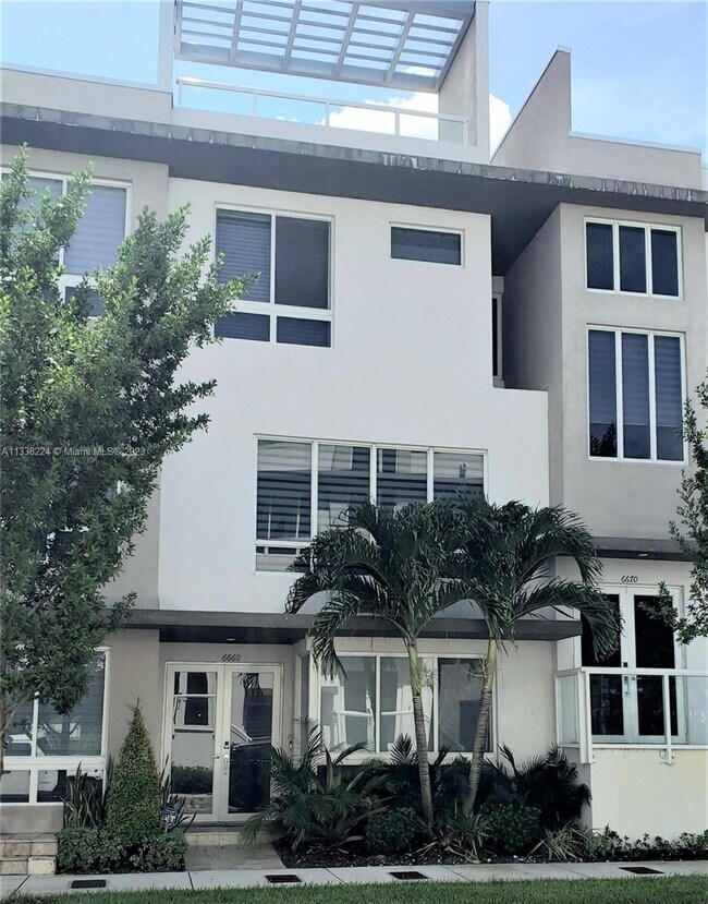 Photo - 6660 NW 105th Ct